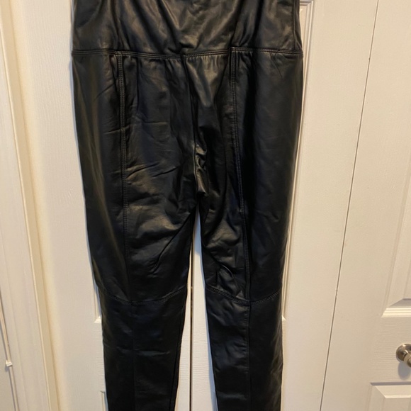 Lysse size M faux leather pants - Picture 5 of 7